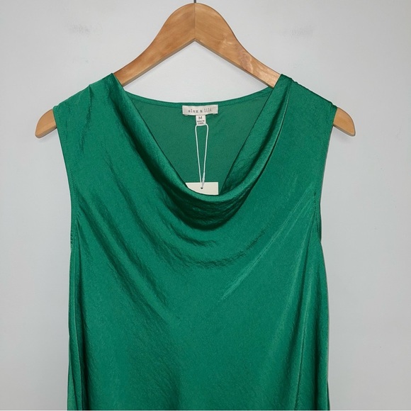 alex & lili Blouse Women’s Medium Emerald Green Satin Cowl Neck Sleeveless NWT‎ - Picture 3 of 7